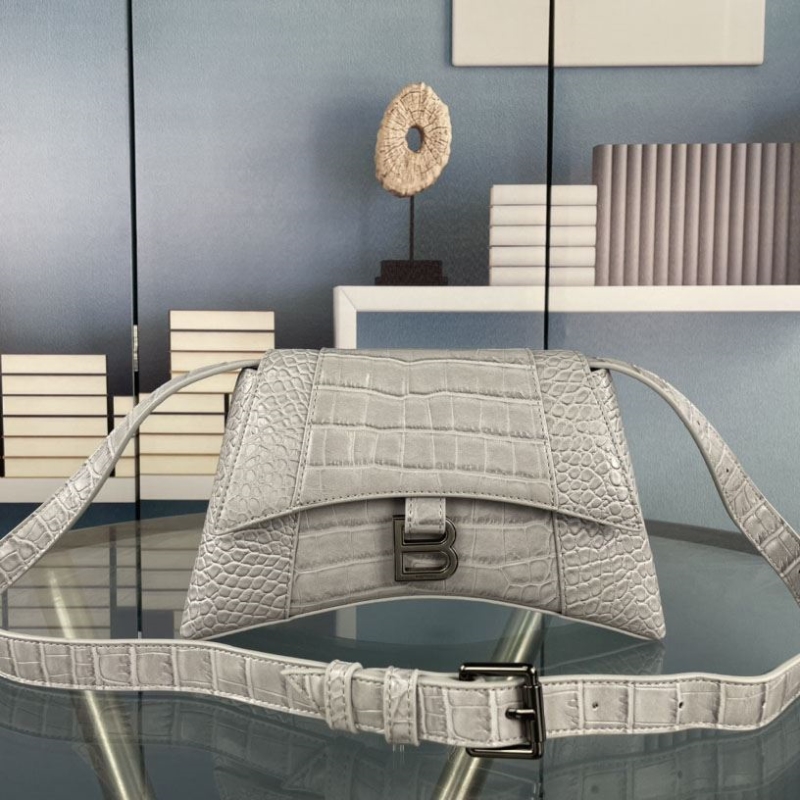 Ba*len*cia*ga satchel bags